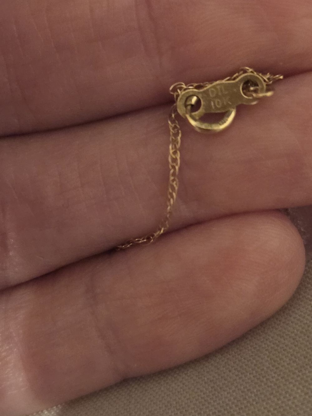 Zales 10K Gold Necklace w/Pavé Diamond Paperclip Doorknocker Pendant - Picture 12 of 16